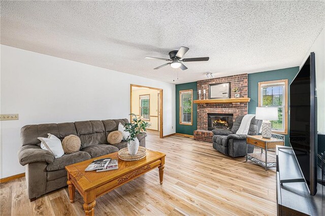 811 S Park Dr, Raymore, MO 64083 - photo 6