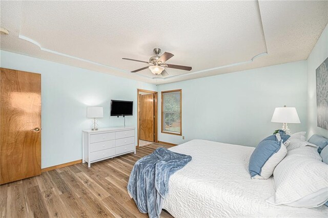 811 S Park Dr, Raymore, MO 64083 - photo 16