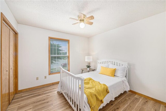811 S Park Dr, Raymore, MO 64083 - photo 20