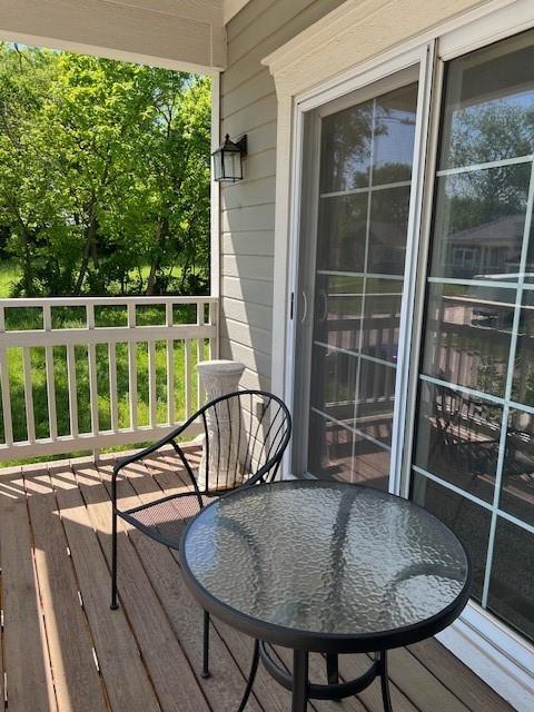 1126 Armstrong Ave, Kansas City, KS 66102 - photo 4