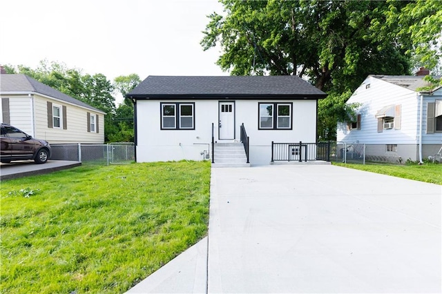 3312 Delavan Ave, Kansas City, KS 66104 - view of front of property featuring concrete driveway