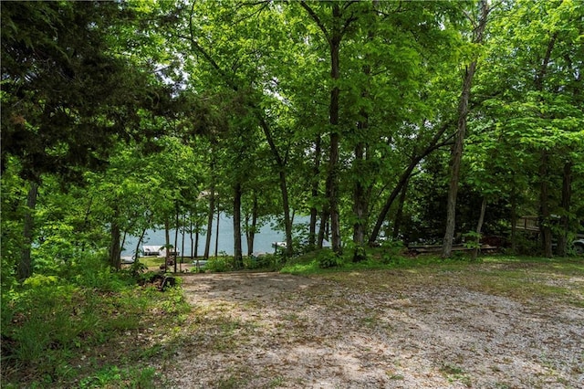 358 Lakeside Dr, La Cygne, KS 66040