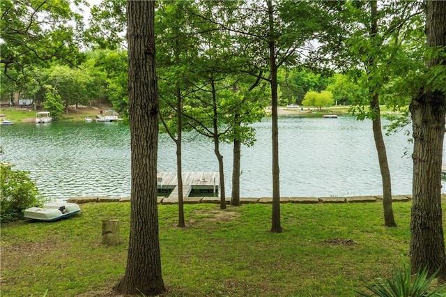 358 Lakeside Dr, La Cygne, KS 66040