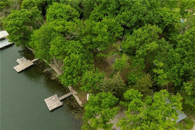 358 Lakeside Dr, La Cygne, KS 66040