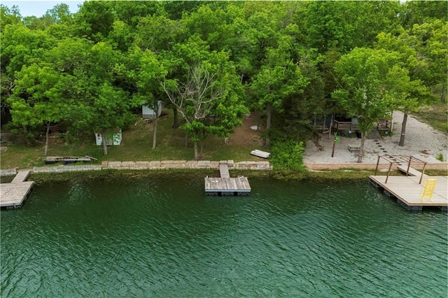 358 Lakeside Dr, La Cygne, KS 66040