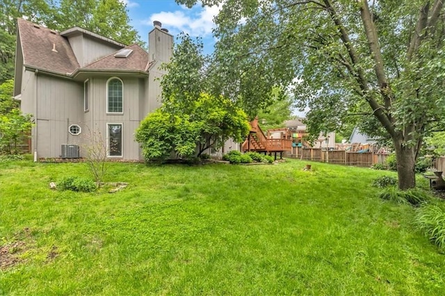 1600 NE 97th St, Kansas City, MO 64155 - view of yard with central air condition unit