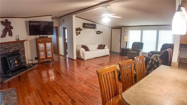 20435 Rb Hwy, Flemington, MO 65650 - living room featuring crown molding, wood finished floors, ceiling fan, and vaulted ceiling