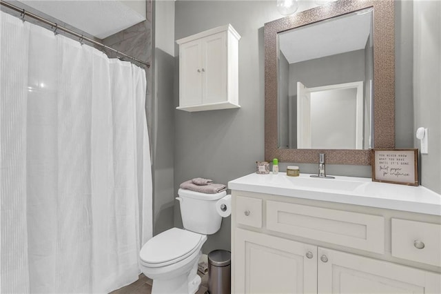 301 Sunrise Dr, Louisburg, KS 66053 - full bath with toilet, vanity, and curtained shower