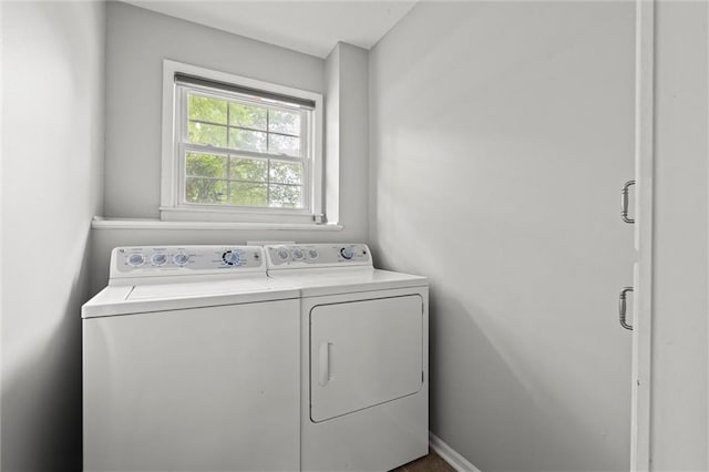 laundry area featuring washer and clothes dryer