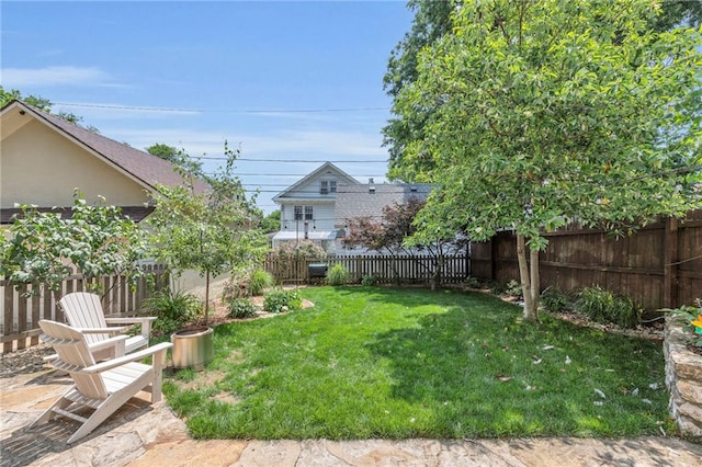 605 W 59th Ter, Kansas City, MO 64113 - view of fenced backyard