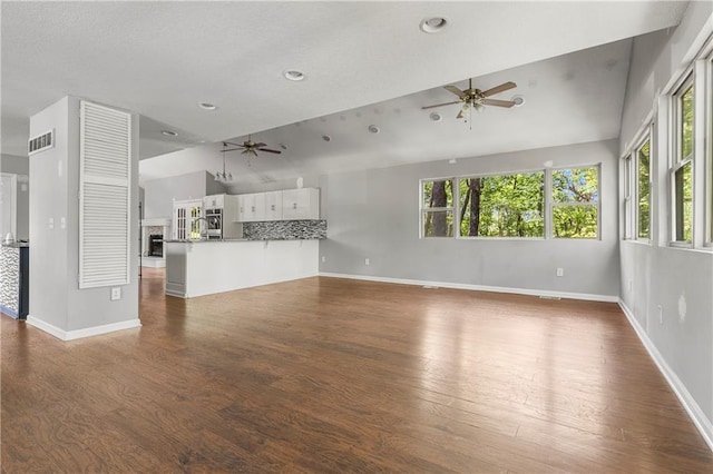13330 Waverly Rd, Olathe, KS 66061 - photo 22