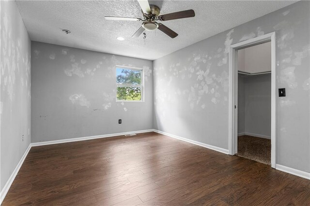 13330 Waverly Rd, Olathe, KS 66061 - photo 38