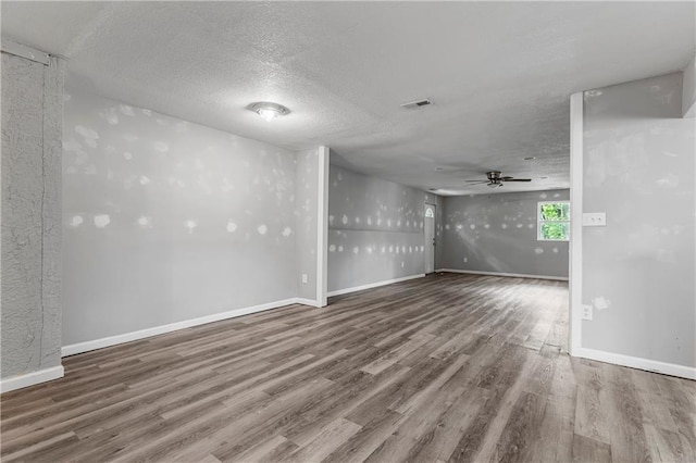 13330 Waverly Rd, Olathe, KS 66061 - photo 45