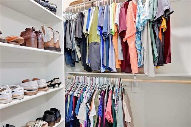 15908 Fontana St Unit 240, Overland Park, KS 66085 - view of spacious closet