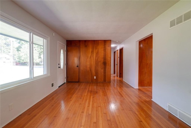 3001 S Hardy Ave, Independence, MO 64052 - empty room featuring light wood finished floors