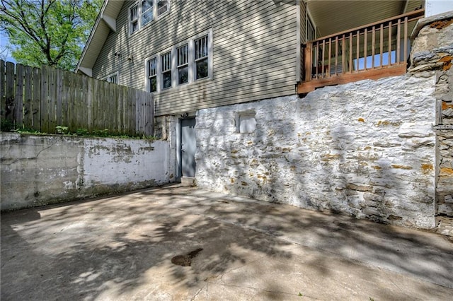 5825 E 13th St, Kansas City, MO 64126 - photo 3