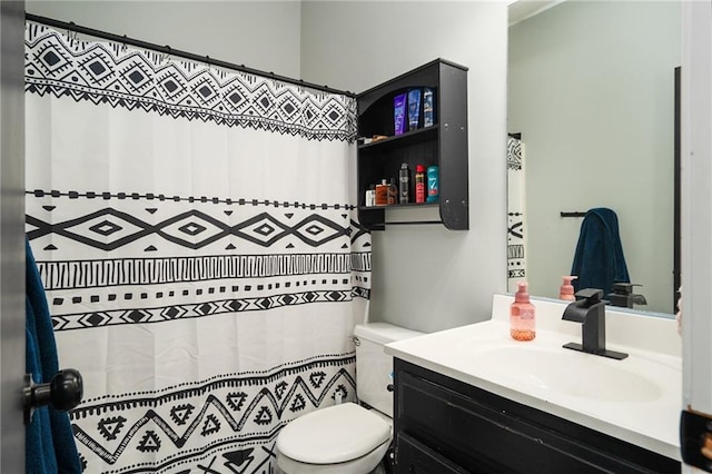 222 Prairie Ln, Wellsville, KS 66092 - full bath with toilet, vanity, and curtained shower