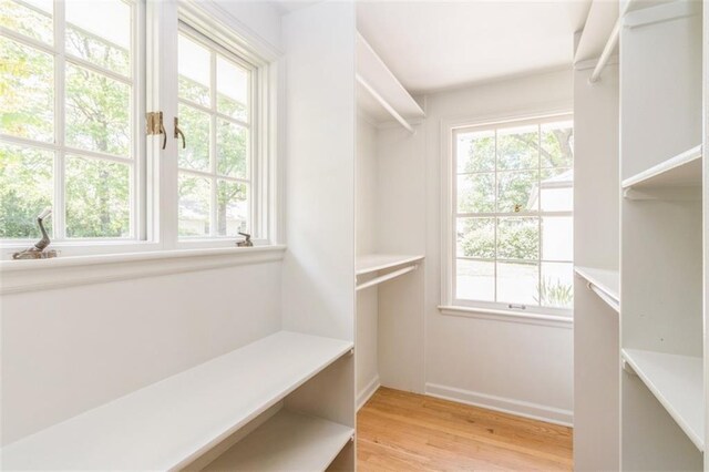 5008 W 79th St, Prairie Village, KS 66208 - spacious closet featuring light wood-style flooring