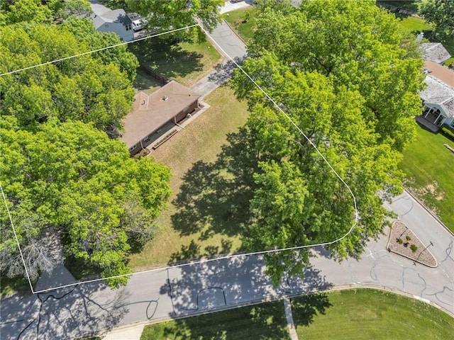 aerial overview of property's location featuring property boundaries highlighted