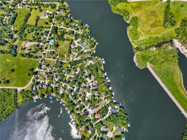 1717 NE Luther Rd, Lees Summit, MO 64086 - aerial view of property's location with a large body of water