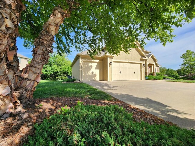 14650 NW 66th Ter, Parkville, MO 64152 - view of property exterior