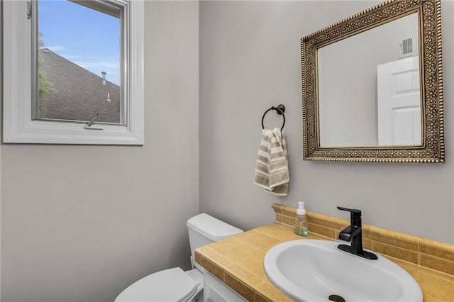 15452 Ironhorse Cir, Leawood, KS 66224 - photo 64