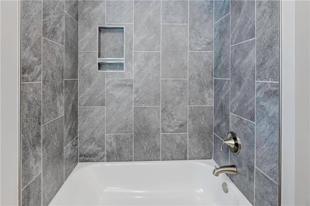 16253 W Briarwood Ct, Olathe, KS 66062 - bathroom featuring bathing tub / shower combination