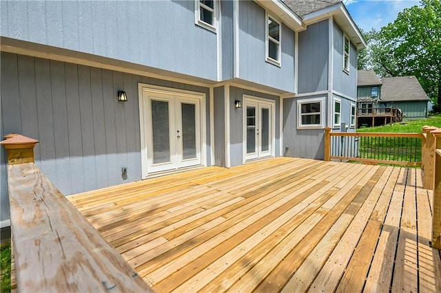 16253 W Briarwood Ct, Olathe, KS 66062 - wooden deck featuring french doors