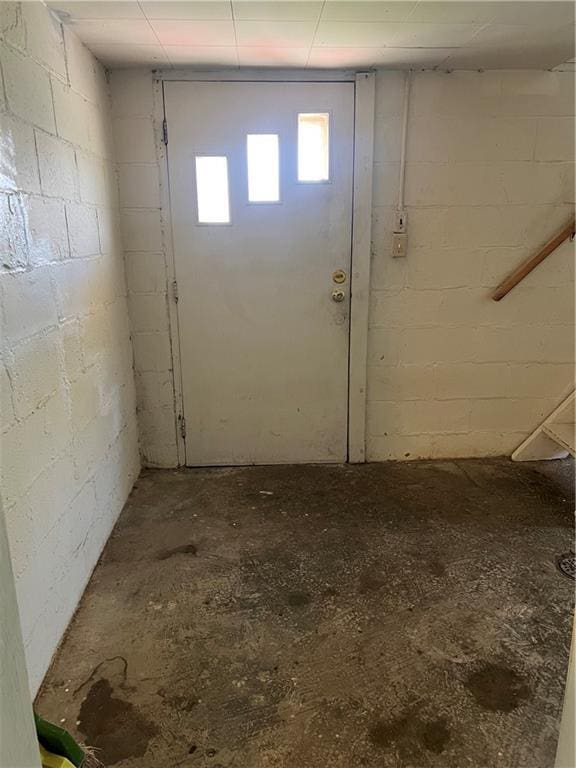 5720 NW 51st St, Kansas City, MO 64151 - below grade area with concrete block wall