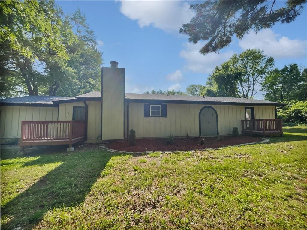 8701 E 109th Ter, Kansas City, MO 64134 - photo 1