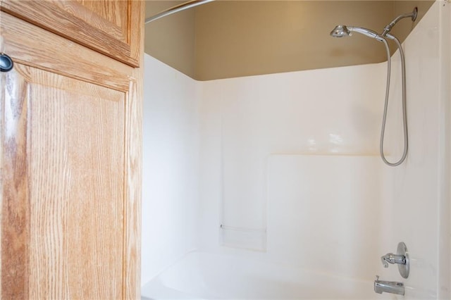 1703 Rolling Rock Rd, Raymore, MO 64083 - full bath featuring shower / bath combination