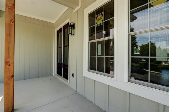 220 Rock Bridge Pkwy, Excelsior Springs, MO 64024 - entrance to property with covered porch
