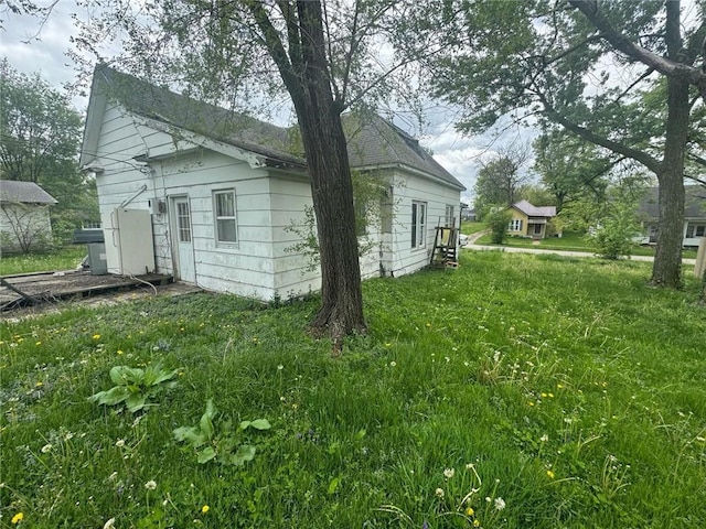 121 E Truman St, Marceline, MO 64658 - view of side of home