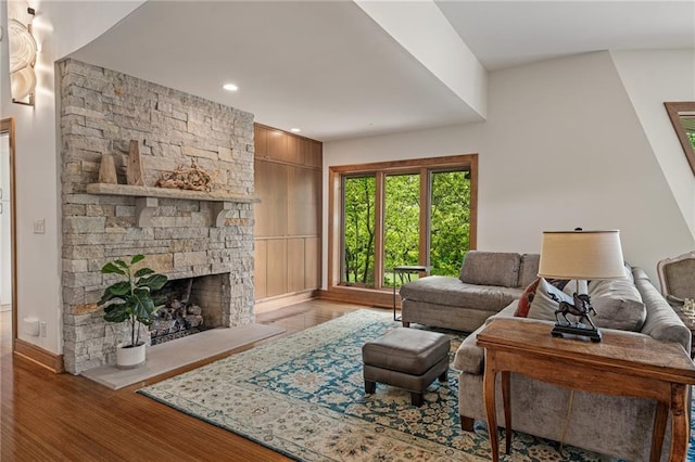 8700 Lee Blvd, Leawood, KS 66206 - living room featuring wood finished floors, a fireplace, recessed lighting, and baseboards