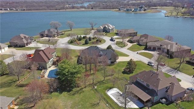 4704 SW Gull Point Dr, Lees Summit, MO 64082 - view of property location featuring nearby suburban area and a nearby body of water