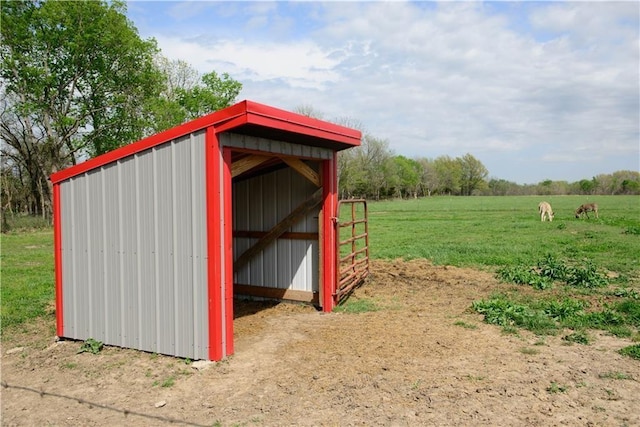 6721 S Read Rd Unit 1, Pleasanton, KS 66075 - view of pole building with a yard