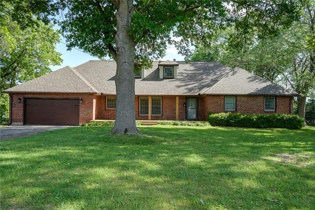 18611 E Salisbury Rd, Independence, MO 64056 - photo 1