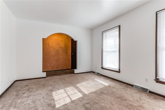 6704 N Garfield St, Gladstone, MO 64118 - photo 6
