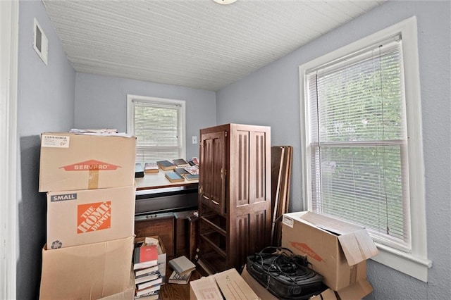 8249 Ward Pkwy, Kansas City, MO 64114 - photo 19