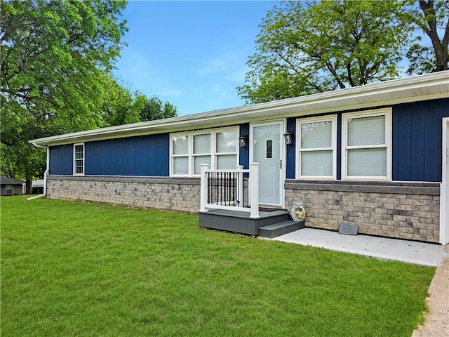 706 W Washington St, Waverly, MO 64096 - photo 1