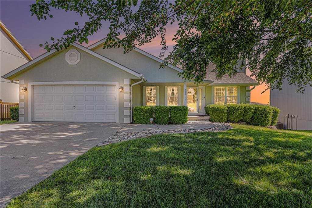 110 Porter Dr, Smithville, MO 64089 - photo 1
