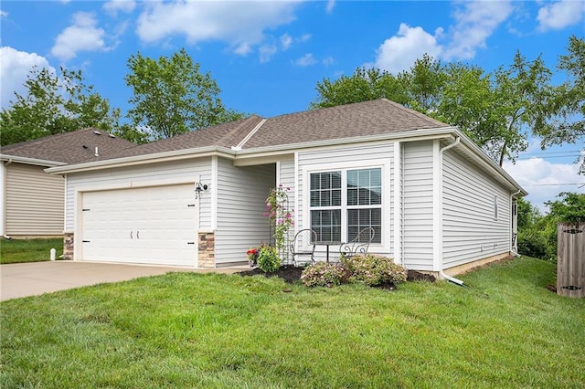 7812 NW 124th St, Kansas City, MO 64163 - ranch-style home with an attached garage, driveway, and a front lawn