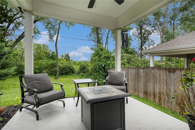 7812 NW 124th St, Kansas City, MO 64163 - view of patio with a ceiling fan