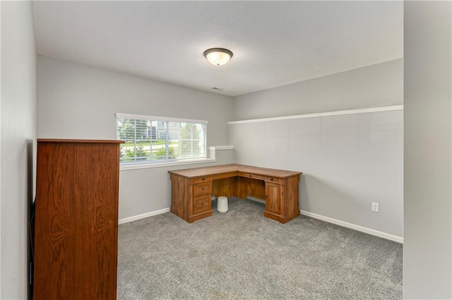 2511 E Maple Ct, Tonganoxie, KS 66086 - unfurnished office featuring light colored carpet and baseboards