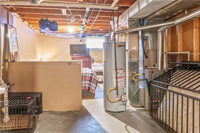 15205 E 40th St S, Independence, MO 64055 - utility room featuring gas water heater