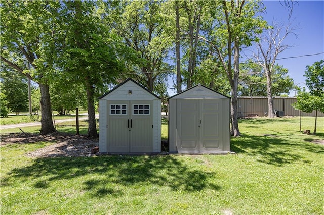 915 Main St, Neodesha, KS 66757 - view of shed