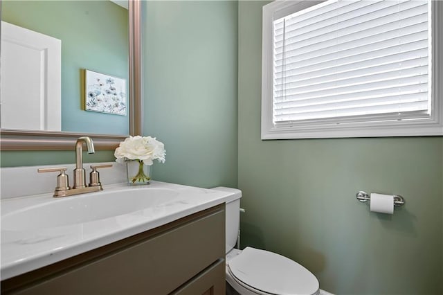 19629 W 196th St, Spring Hill, KS 66083 - bathroom featuring vanity and toilet