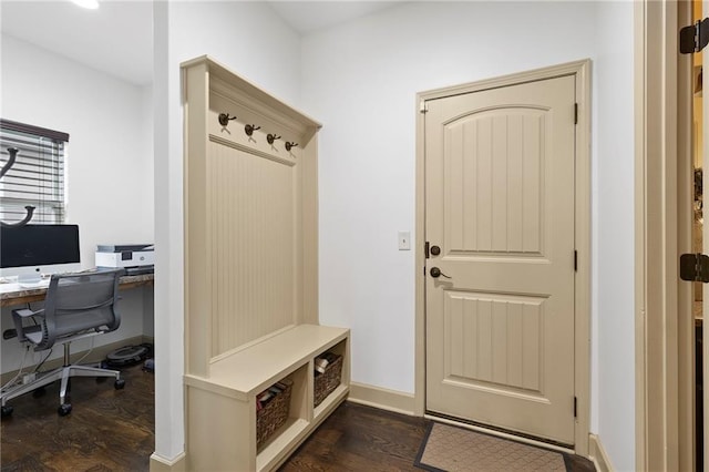 24318 W 91st Pl, Lenexa, KS 66227 - mudroom featuring dark wood-type flooring and baseboards