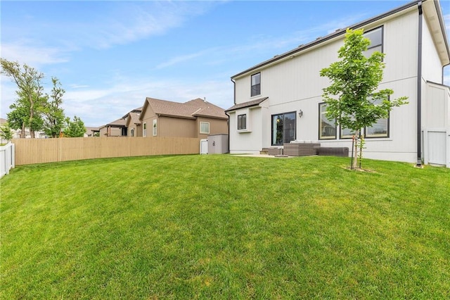 24318 W 91st Pl, Lenexa, KS 66227 - rear view of property with an outdoor hangout area