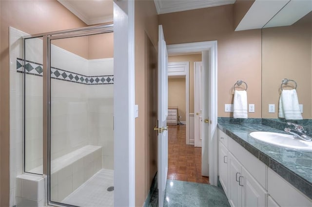 3109 W 118th St, Leawood, KS 66211 - full bath featuring a shower stall, vanity, and crown molding